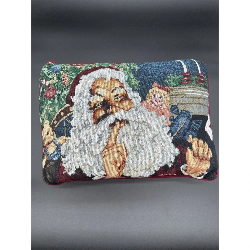 Vintage Santa‎ Throw Pillow